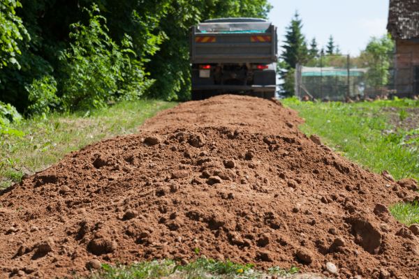 Residential Soil Delivery in Visalia
